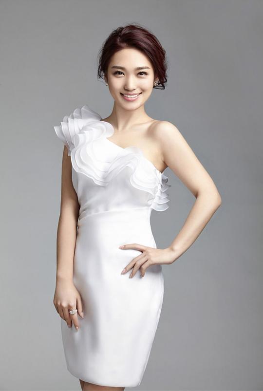 蓝羽 Yu Lan