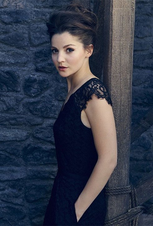 弗洛拉·斯宾塞-隆格赫斯特 Flora Spencer-Longhurst