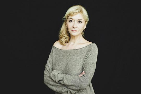 卡特琳内尔·杜米特雷斯库 Catrinel Dumitrescu