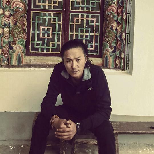 斗泽东主 Daktse Dundrup