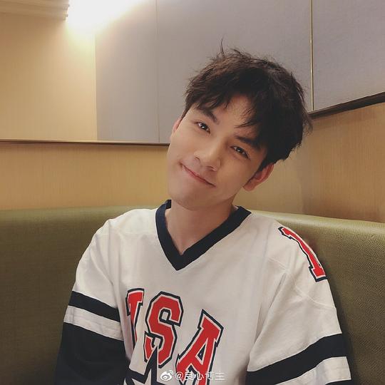 周峻宇 Junyu Zhou