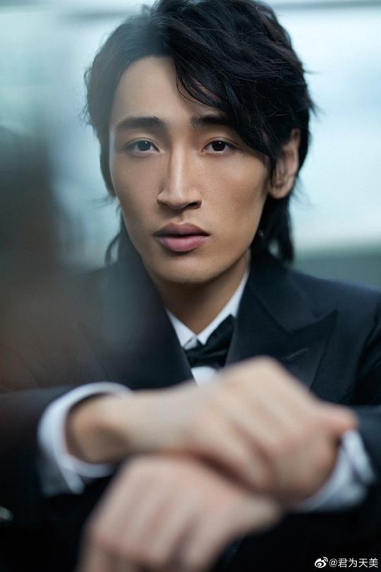 遇泓羊 Hongyang Yu