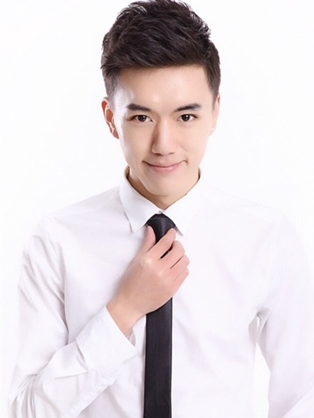 江屹尘 Yichen Jiang