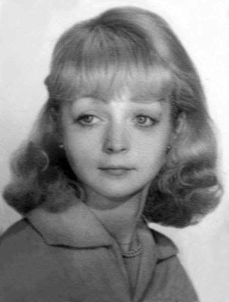 纳塔利娅·斯特里热诺娃 Natalya Strizhenova