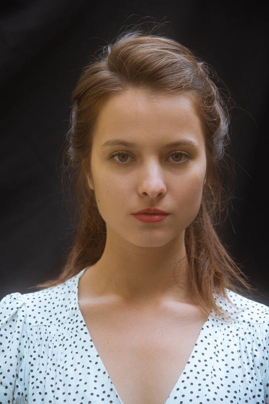 埃琳娜·维尔达诺娃 Elina Vildanova