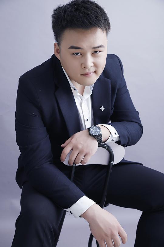 王枫 Feng Wang