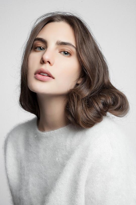 玛卡瑞娜·阿查加 Macarena Achaga