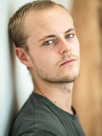 科恩·布里尔 Coen Bril