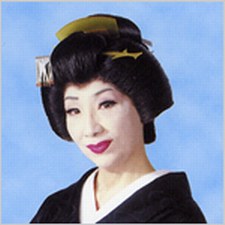 南条マキ Maki Nanjô