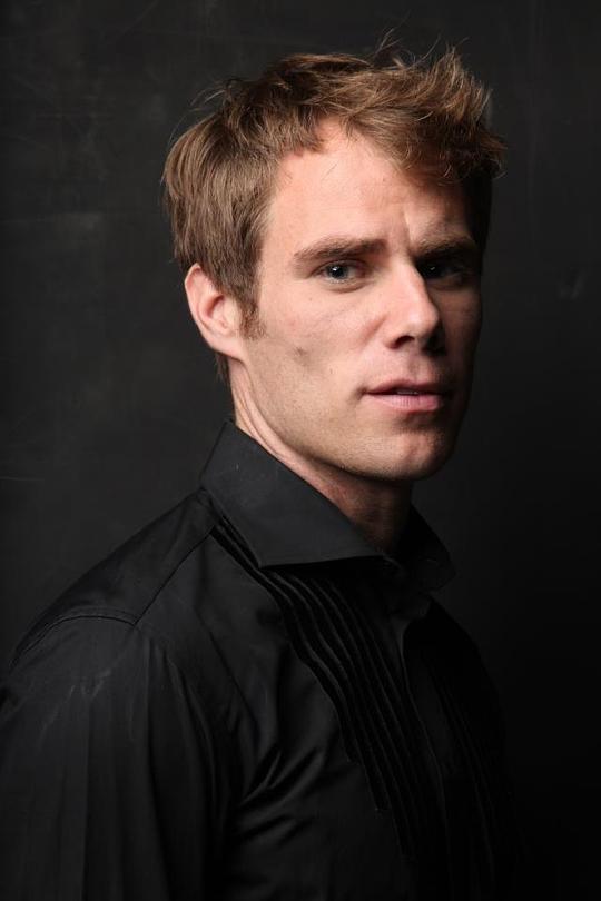 马修·威尔卡斯 Matthew Wilkas