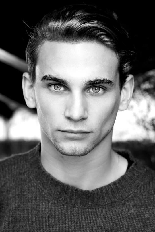 弗莱迪·索普 Freddie Thorp