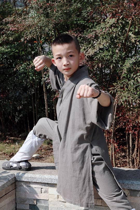释恒毅 HengYi Shi