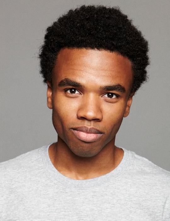 卢克·扬布拉德 Luke Youngblood