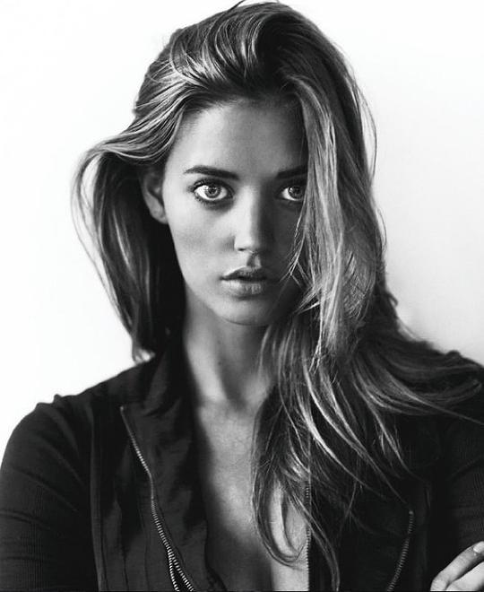 珍娜.B.凯利 Jenna B. Kelly