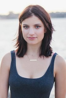 布赖德·埃利奥特 Bridey Elliott