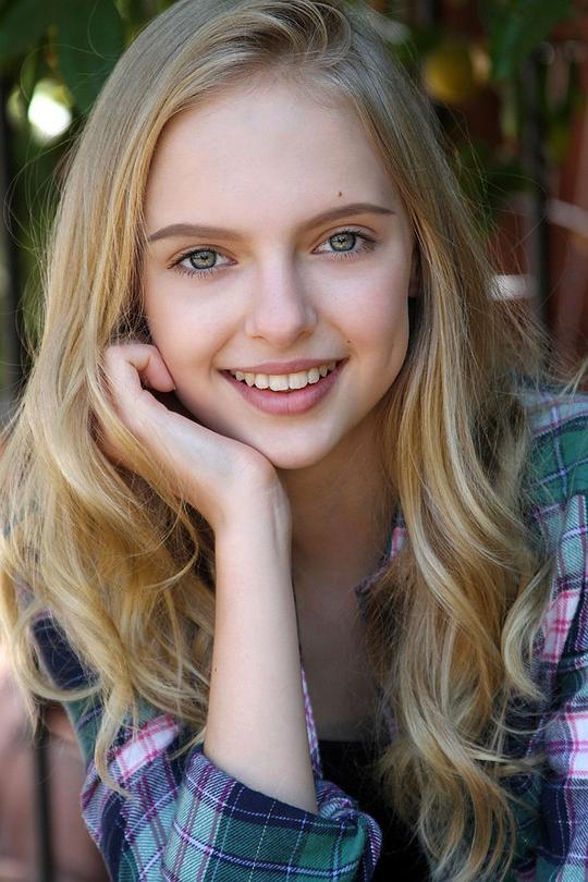 杰西卡·贝尔金 Jessica Belkin