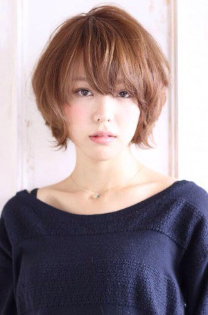 吉野七宝实 Yoshino Shihomi