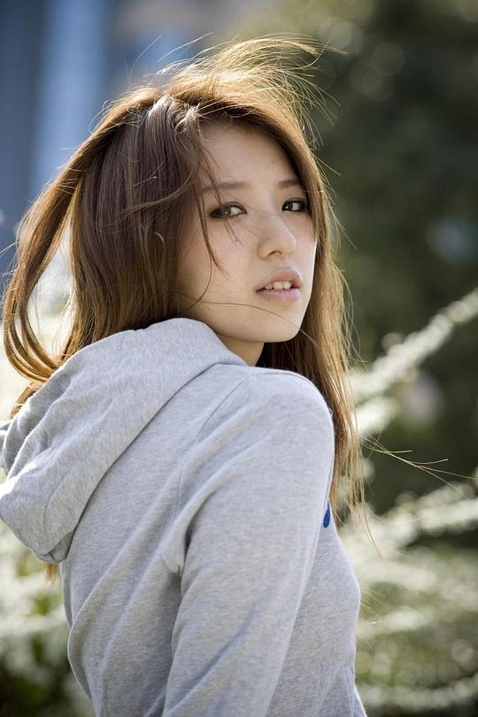 林弓束 Yuzuka Hayashi