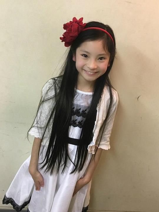 菊地麻衣 Mai Kikuchi