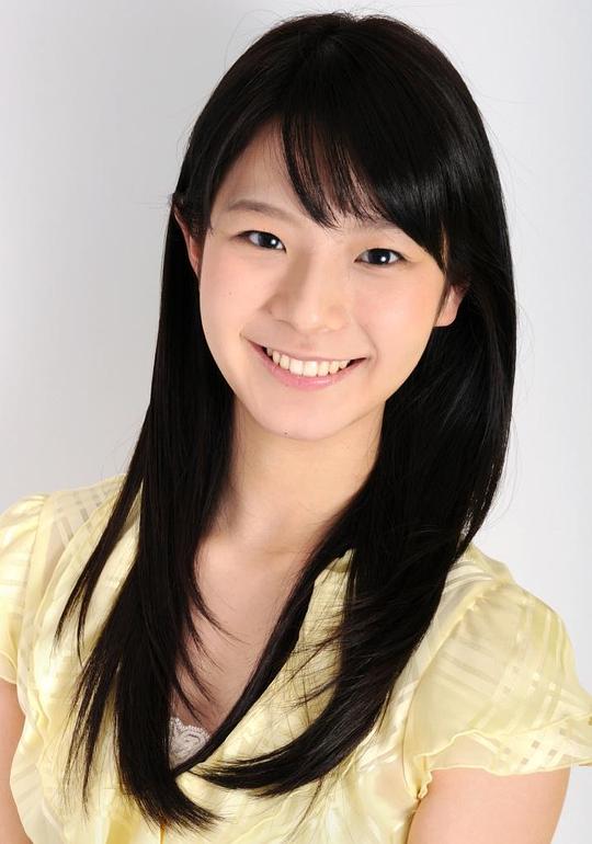 星名利华 Rika Hoshina