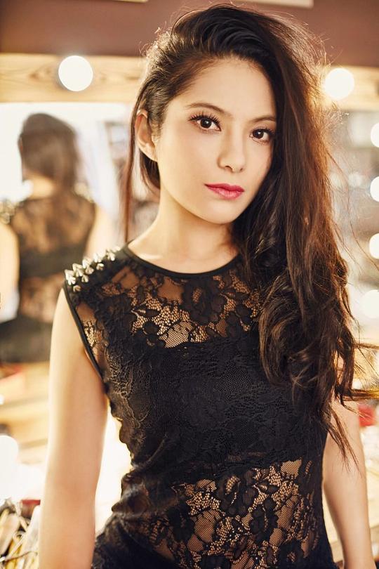 张瑀希 Nadia Hatta