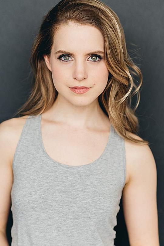 克莱尔·巴斯塔布尔 Clare Bastable