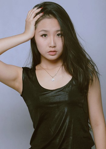 余依朦 Yimeng Yu