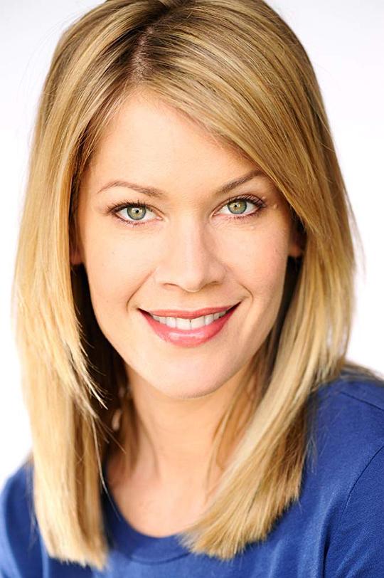 温迪·肯亚 Wendi Kenya