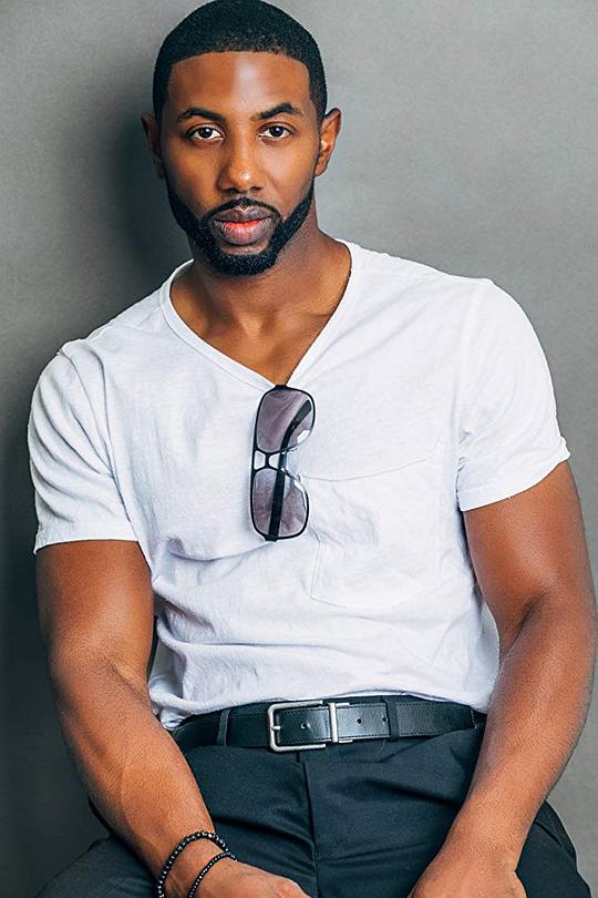 杰马尔·丹尼斯 Jamal Dennis