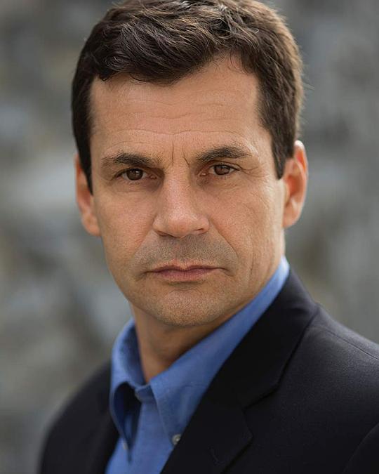 乌韦·施瓦茨瓦尔德 Uwe Schwarzwalder