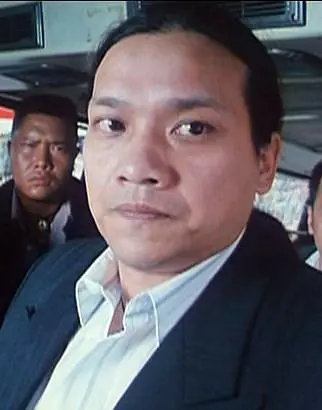 罗伟佳 Wai-Kai Law