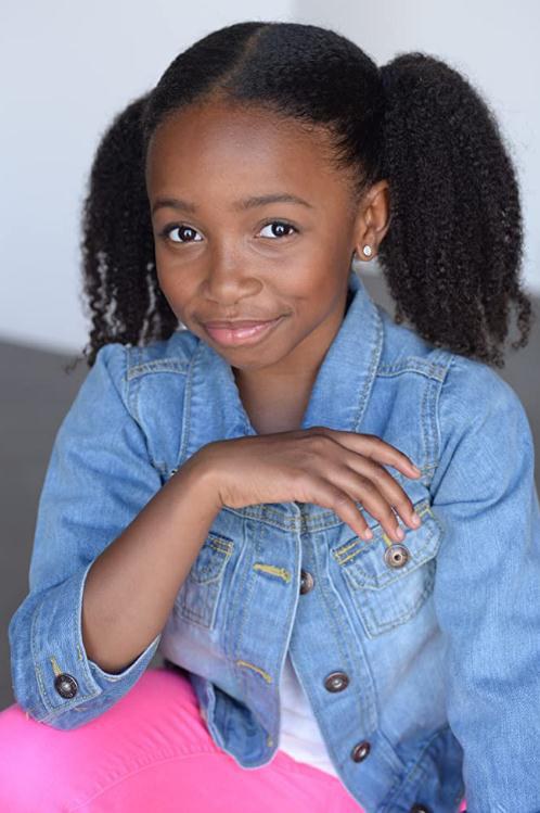 阿贾娜·斯蒂芬森 Ajanae Stephenson