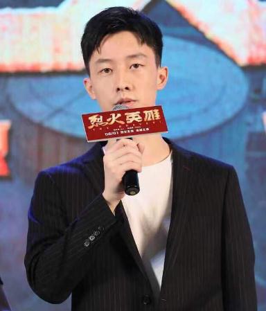张逸伦 Yilun Zhang