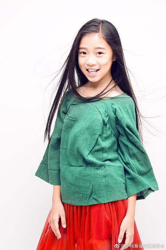 张靖岚 JingLan Zhang