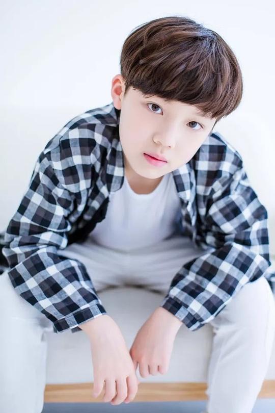 丁志轩 ZhiXuan Ding