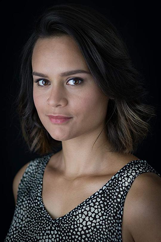 阿库什拉-塔拉·库佩 Acushla-Tara Kupe