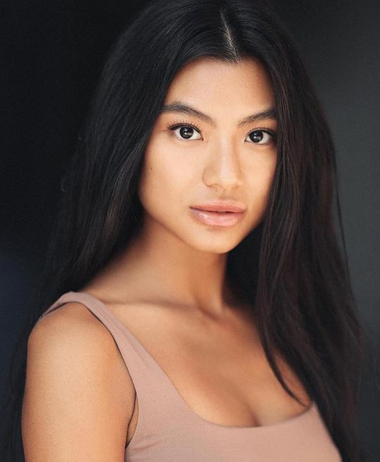 思黛菲·琪·沙翁 Stephi Chin-Salvo