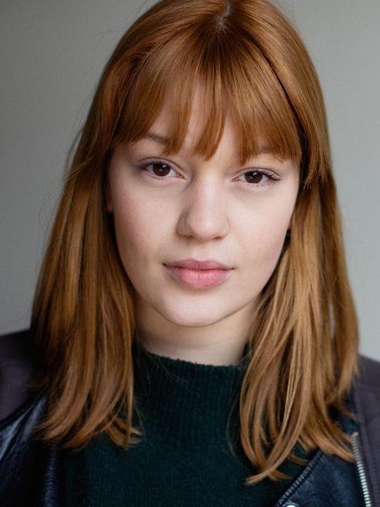 莉莉·德雷森 Lily Dreesen