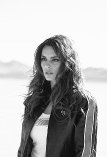 卡特里内尔·马龙 Catrinel Marlon