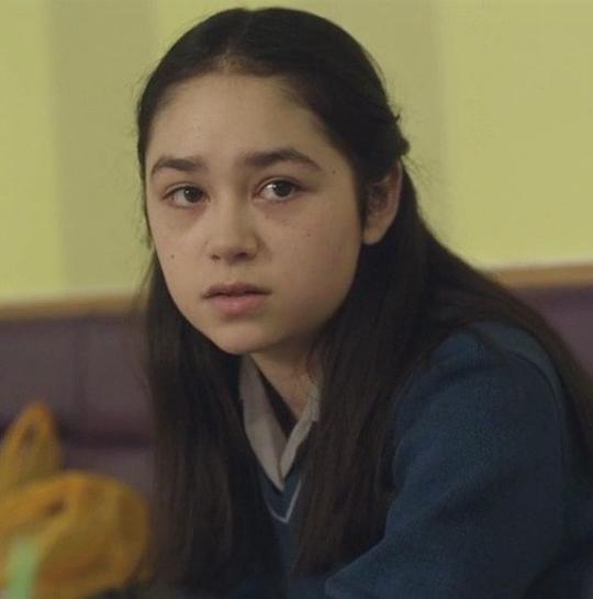 艾丽·奥哈罗兰 Ellie O'Halloran