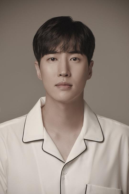 崔承允 Seung-yoon Choi