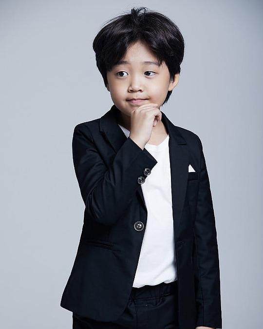 金河彦 Ha-Eon Kim