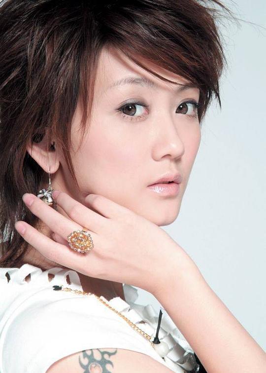 夏颖 Ying Xia