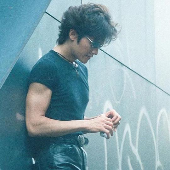 权藤俊辅 Syunsuke Gondo