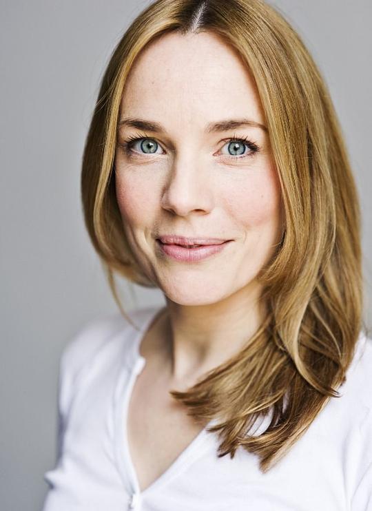 劳拉·美恩 Laura Main