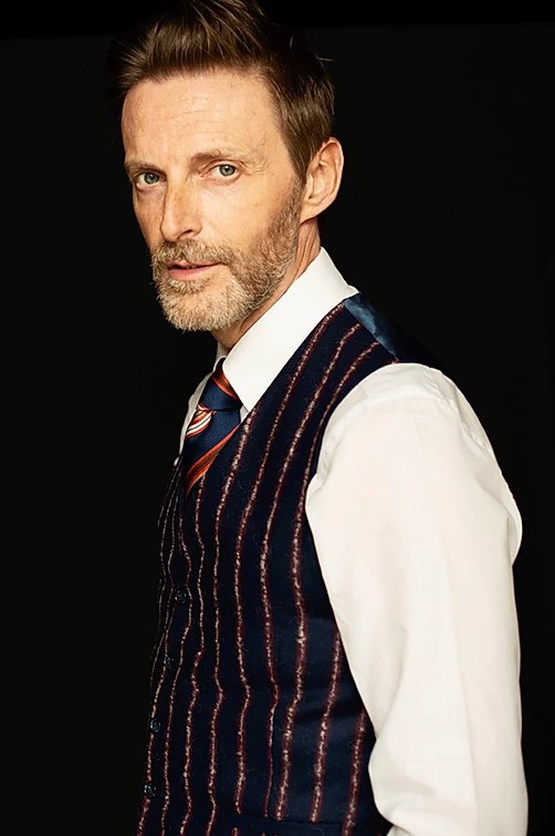 拉蒙·埃斯奎纳斯 Ramón Esquinas