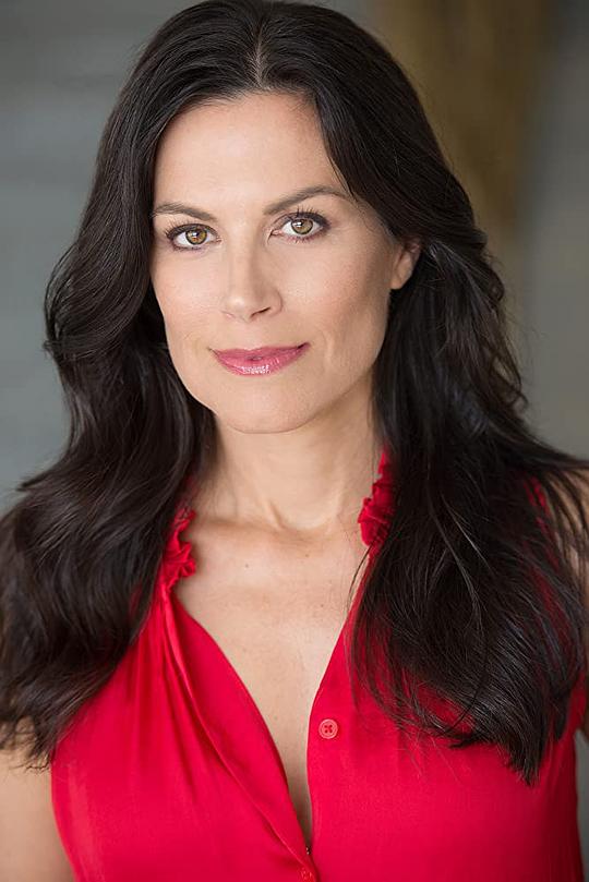 劳拉 麦克劳克林 Laura McLauchlin