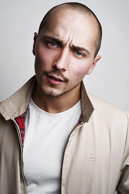 埃利奥特·沃伦 Elliot Warren