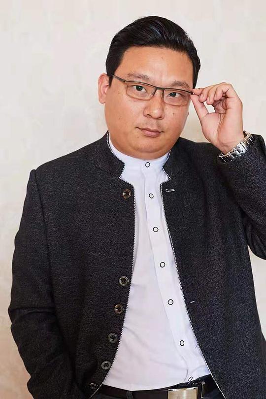 王钧毅 Junyi Wang