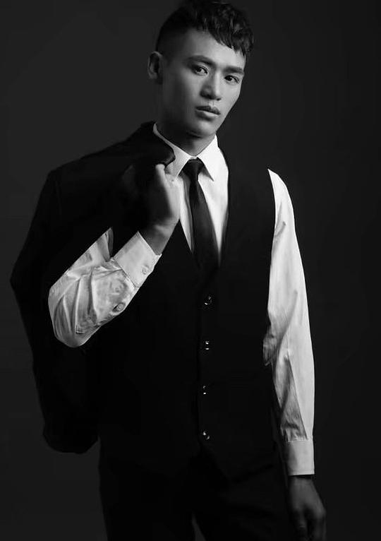 杨子龙 Zilong Yang